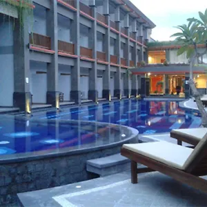 Grand Sinar Indah 3* Legian